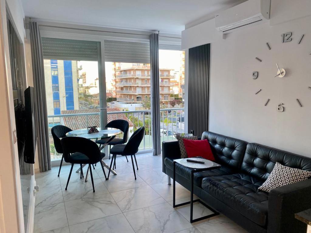 Ana Maria Solo Familias Appartement